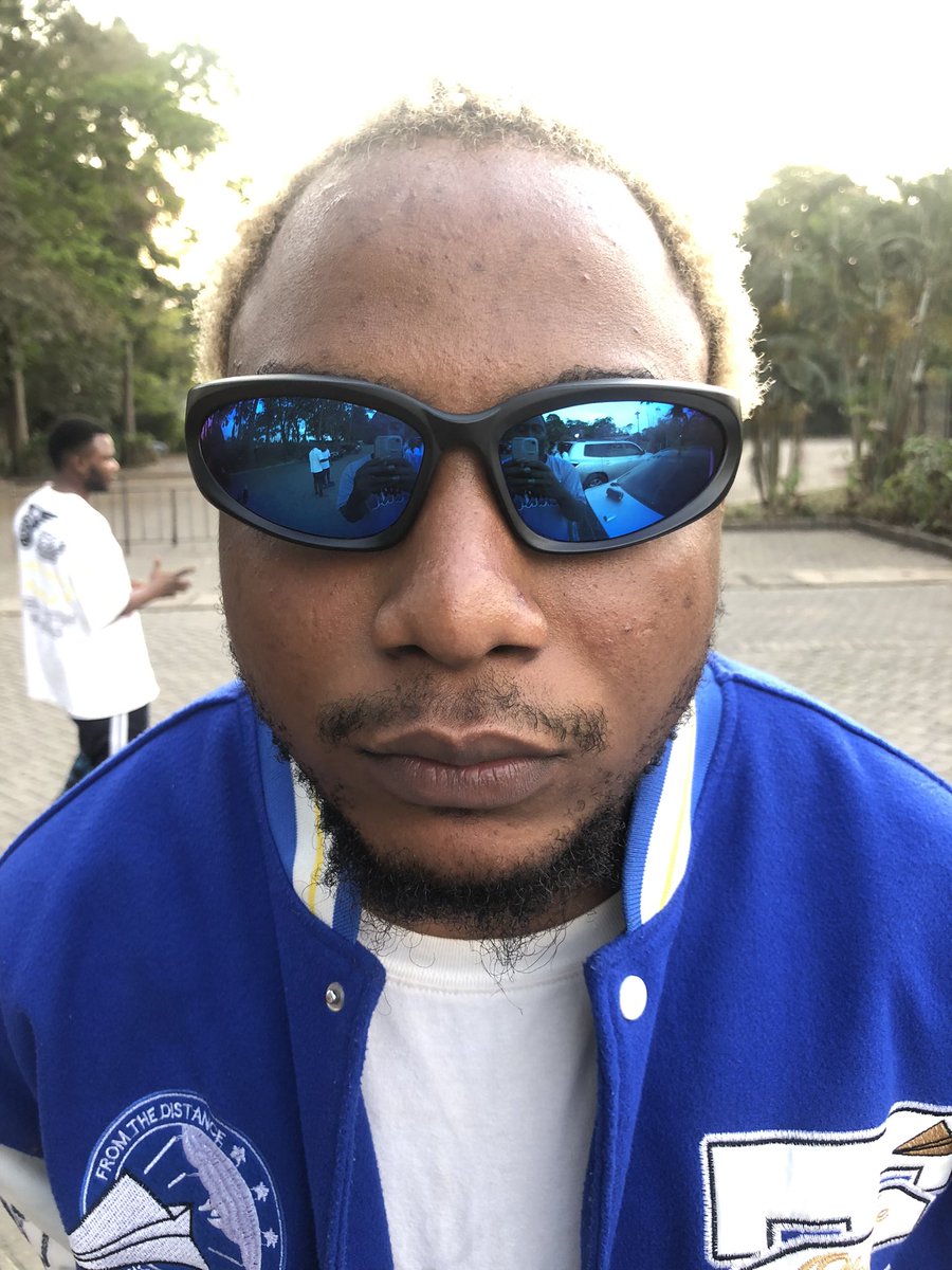 69Studioz's tweet photo. @Deyanjuuu @swan_d_poet Broski I neeed one too please 

IDAN69 https://t.co/iznpckSpJ0