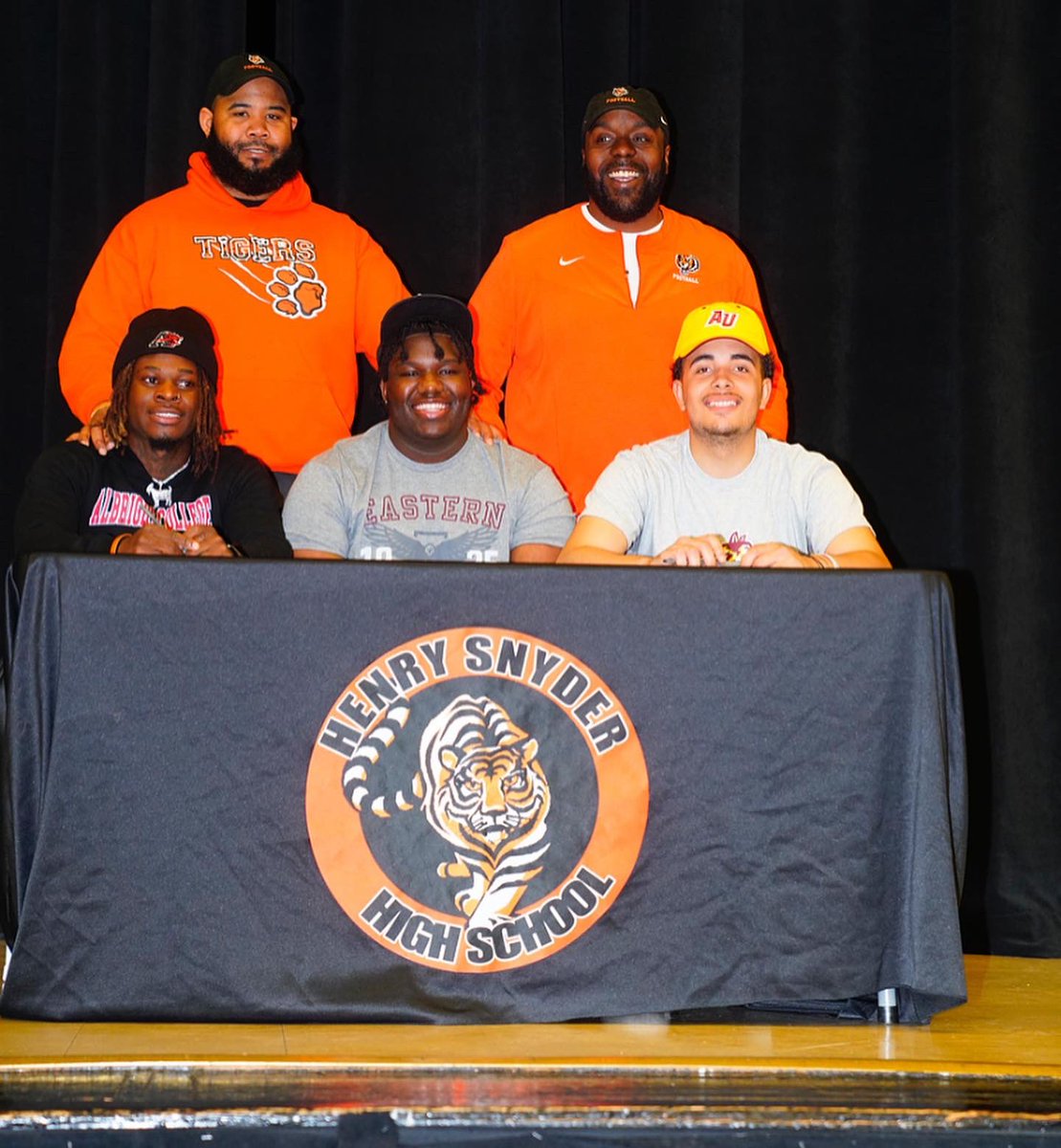 Made it official may 3rd and couldn’t be happier with my decision <a href="/EUEaglesFB/">Eastern University Football</a> let’s work !💎

<a href="/CoachErn59/">#RecruitShabazz</a> 
<a href="/BatmansButler44/">Coach Dobson</a> 
<a href="/SnyderTigersFB/">Snyder High School Football</a>