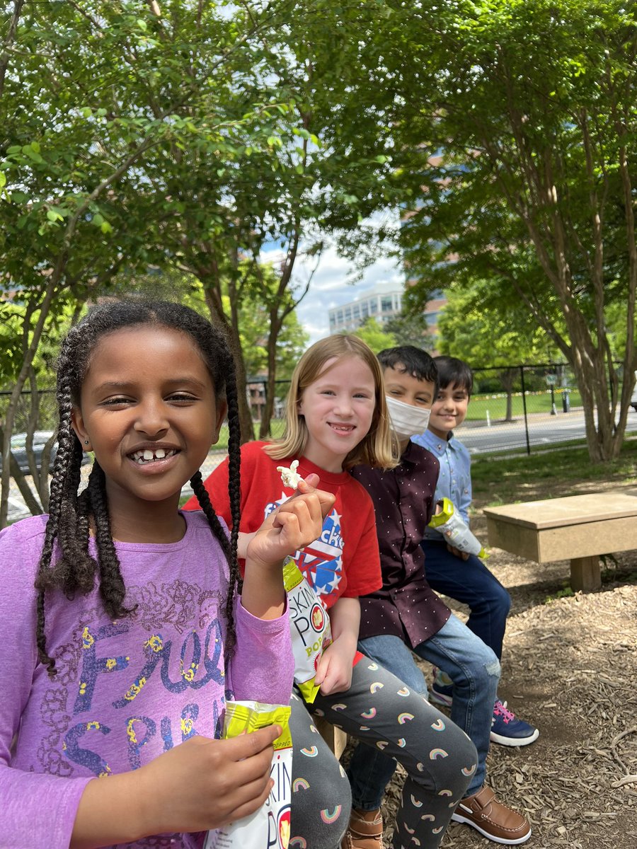 MissBokum's tweet photo. After a long week of crushing our end of year assessments AND everyone completing 5 lessons on @DreamBox_Learn called for snack outside on this lovely Friday afternoon! 💙 https://t.co/WimEwujLIH