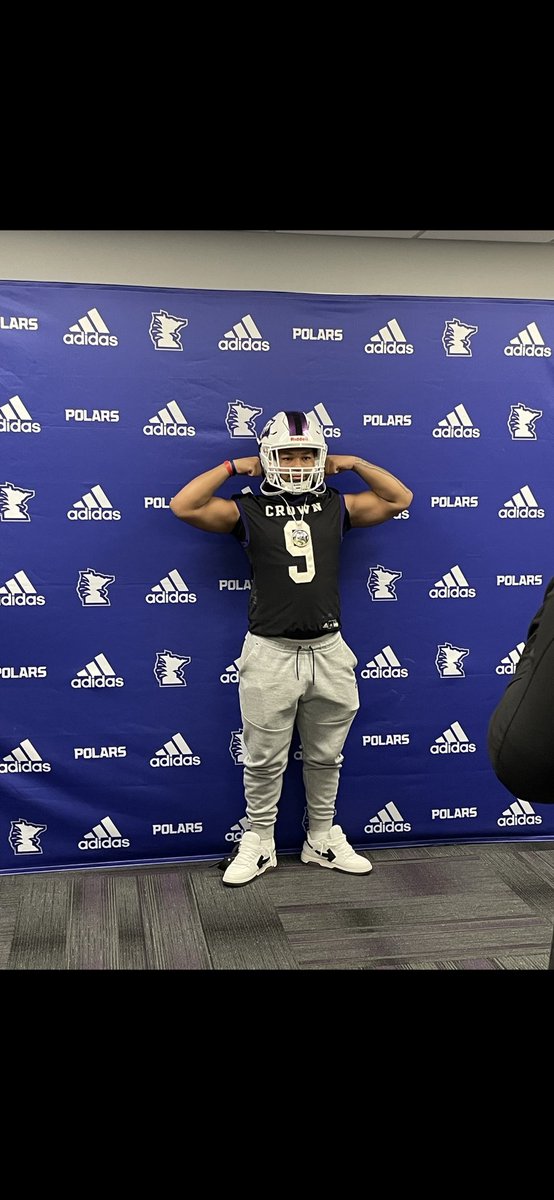 Had a great visit today <a href="/CrownCollegeFB/">Crown College Football</a> thank you for having me can’t wait to come back <a href="/_Coach_Franz/">Coach Franz</a> <a href="/EShourds5/">Eric Shourds ✝️</a> <a href="/_coachwomack/">Chris Womack</a> 9️⃣