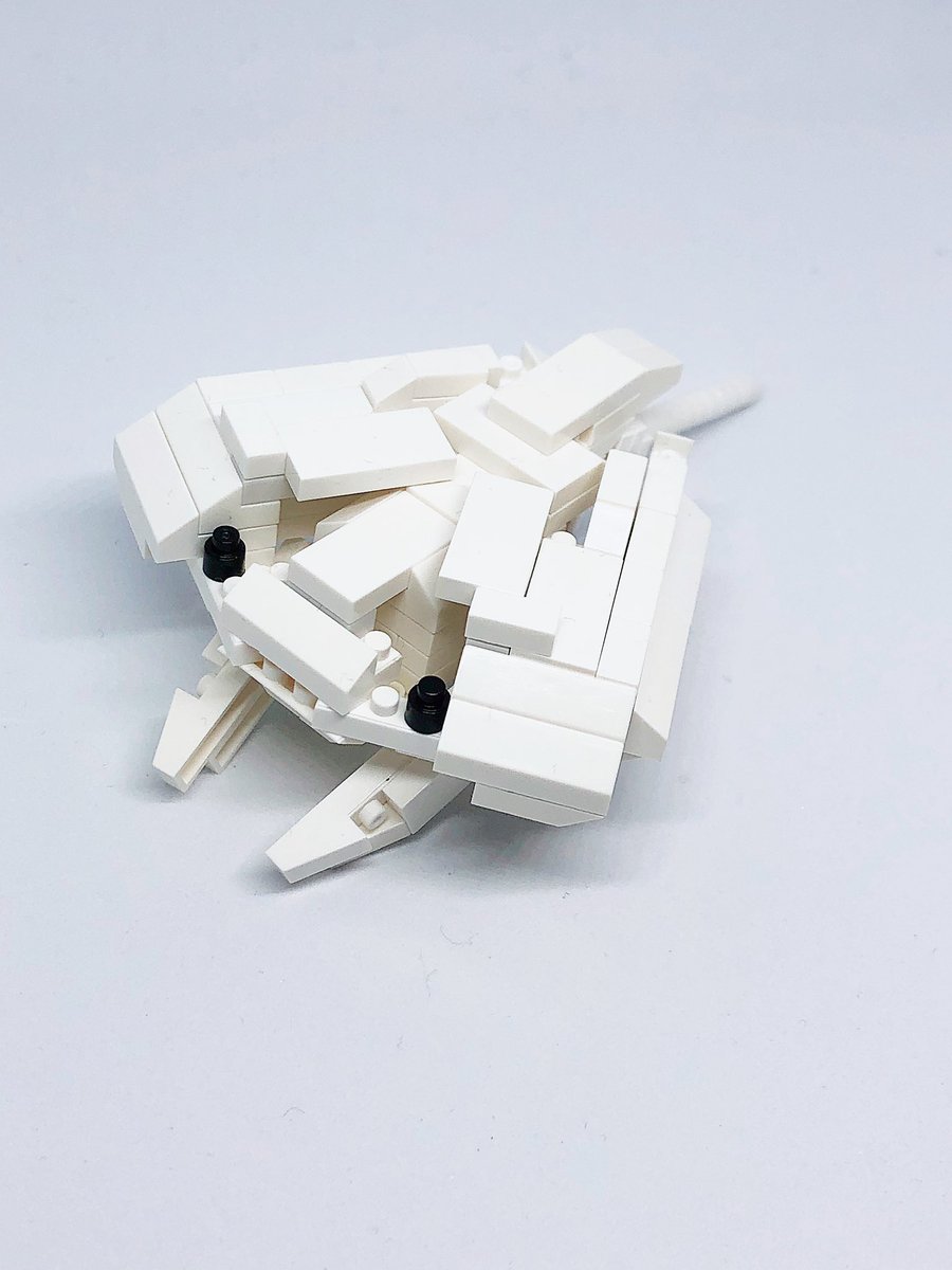 kuromameoh's tweet photo. GaReIシリーズ専用
カブトガニ型試作支援機体
凸型射砲『兜』
#プチブロック #オリロボ #アシンメトリー #GaReI #ガレーイ #カブトガニ #兜 https://t.co/OHEgH4dnP2