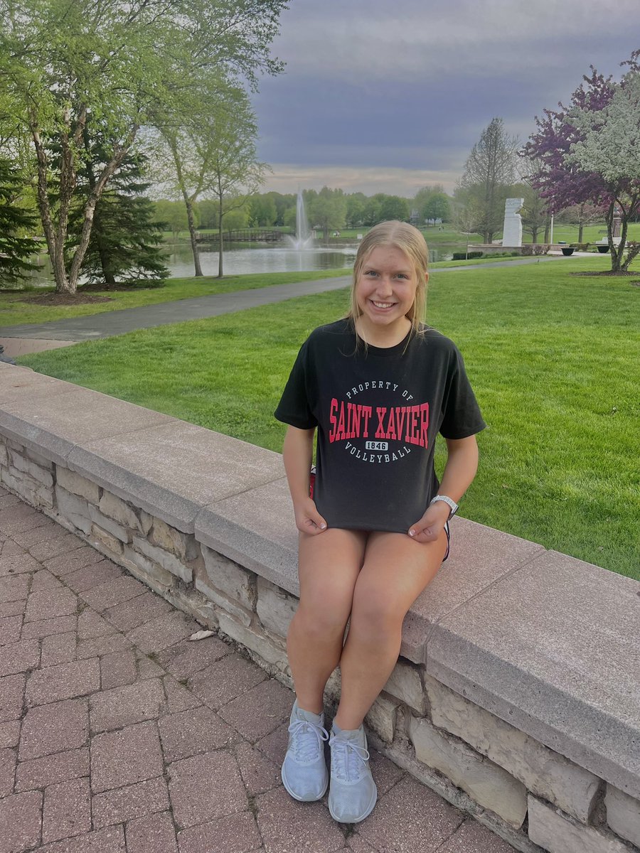 I am so excited to announce my verbal commitment to Saint Xavier University! Thank you to my family, friends, coaches, and teammates for supporting me during this time! I cannot wait for the next 4!! ❤️🐾 #gocougars  <a href="/SXUVolleyball/">SXU Women's Volleyball</a>