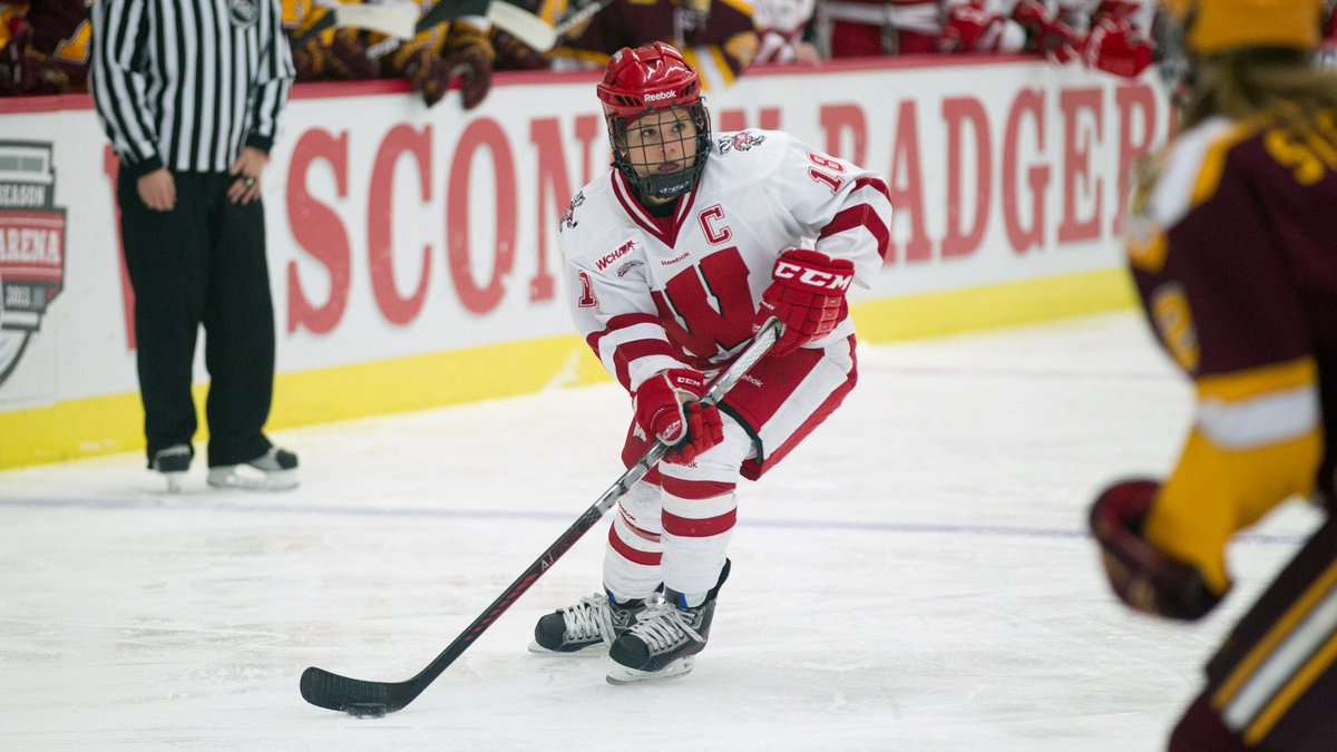 Wisconsin Hockey tweet media