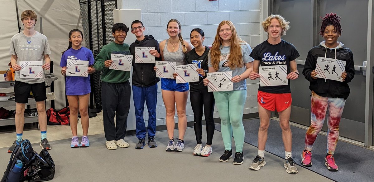 Congrats to our week 5 award winners!! 
#United #EaglePride
Track - Jackson &amp; Makayla
Field - Paul &amp; Josie L.
Teammate -  Matthew &amp; Analia
Hard Work - Drake &amp; Kamron
Comeback - Josie G.