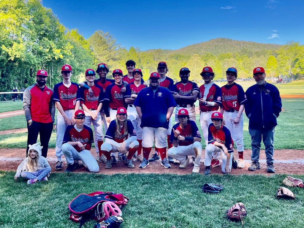 CoachRhino26's tweet photo. Love this group! Finished the regular season today with a big win on Senior Day for our lone senior Davis Groome. Wildcats were 15-6 on the year setting a new school record for single season wins. Playoffs next week! @CDSWildcats https://t.co/cBt481TL3l