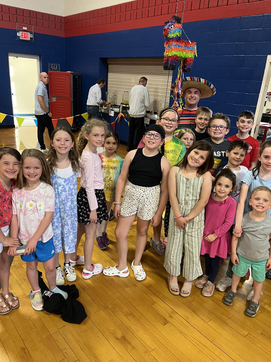 HolyTrinityAvon's tweet photo. Thank you to those who attended the Cinco de Mayo appreciation fiesta. The student artwork helped bring the theme alive along with the entertainment. Thanks to parish staff &amp; council who planned the celebration. Full photo gallery posted on Facebook: @ holytrinityparishavon https://t.co/GbPeB0lOz0