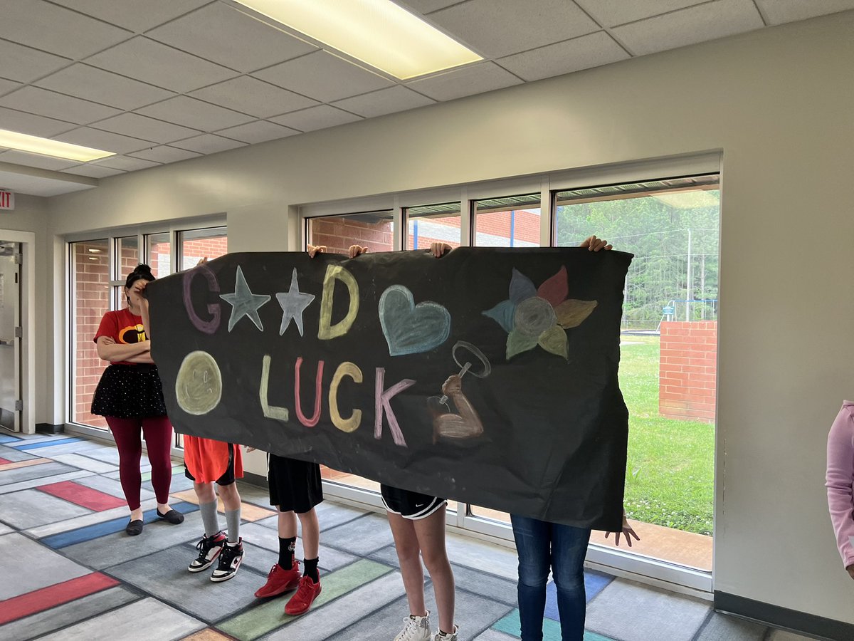 We kicked off the Special Olympics with a hallway parade to cheer on our athletes and friends! 🎉