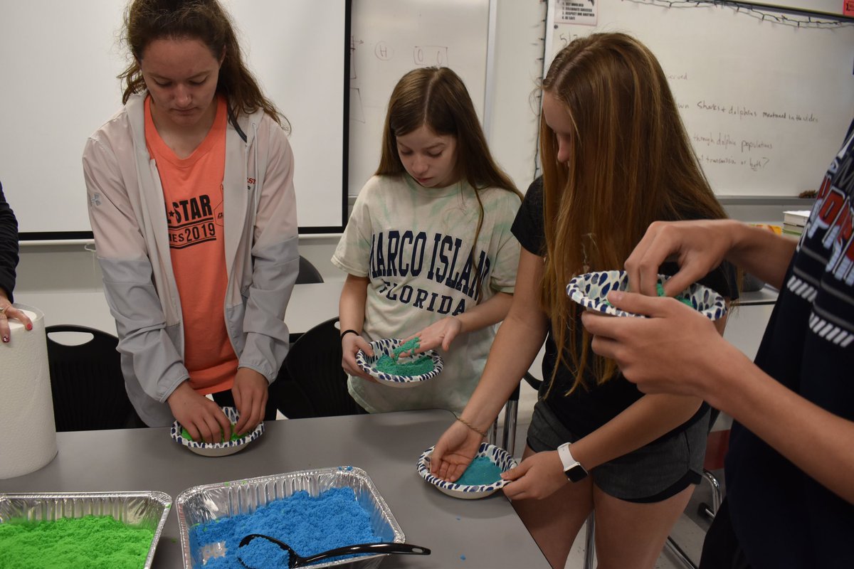 Science Club had their last meeting of the school year today! We had fun with kinetic foam and talked about next year! We missed our seniors! Congratulations Class of 2023!!🎈🎈<a href="/DCWestFalcons/">DCWest Falcons</a>