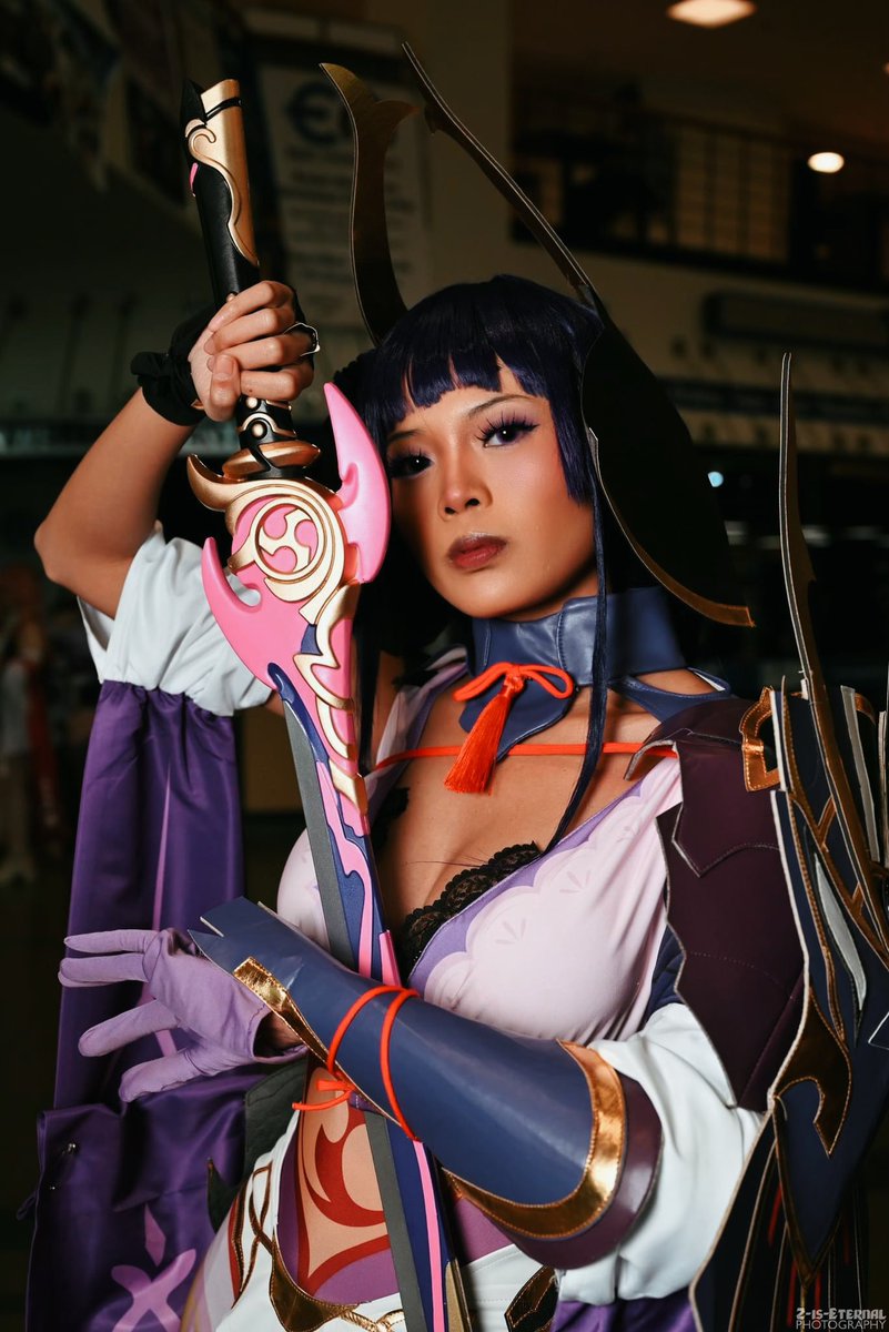 Pandekuwu's tweet photo. โก๏ธ Lightning Falls On The Land Of Eternity
๐ธ IG: z_eternal_photography
๐พ@UBConOfficial
๐ฎ @GenshinImpact @HoYoCREATORS
๐จ@Pandekuwu
#genshin #genshinimpact #raiden #raidenshogun #raidencosplay #raidenshoguncosplay #ubcon #ubcon2023 #raidenbossform https://t.co/yTq0EUwyRu