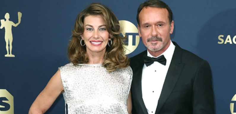 Tim McGraw & Faith Hill are wishing their daughter Gracie a happy 26th!
 