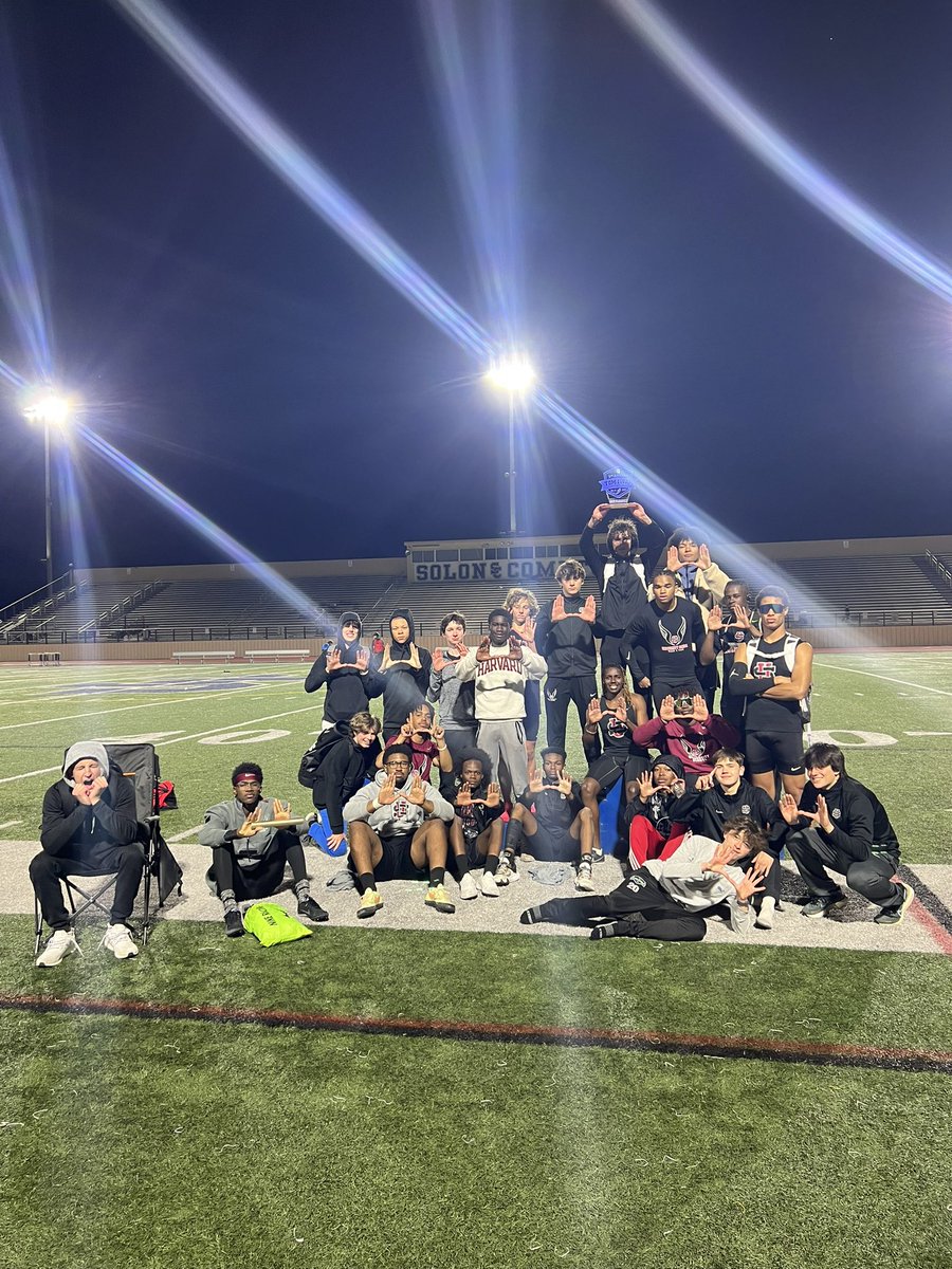 USTF1890's tweet photo. Your Solon Invitational CHAMPIONS!!!! A lot of HUGE performances across the board tonight! A great TEAM win!!! #HailUniversity #DMGB https://t.co/tavq3uaWoi
