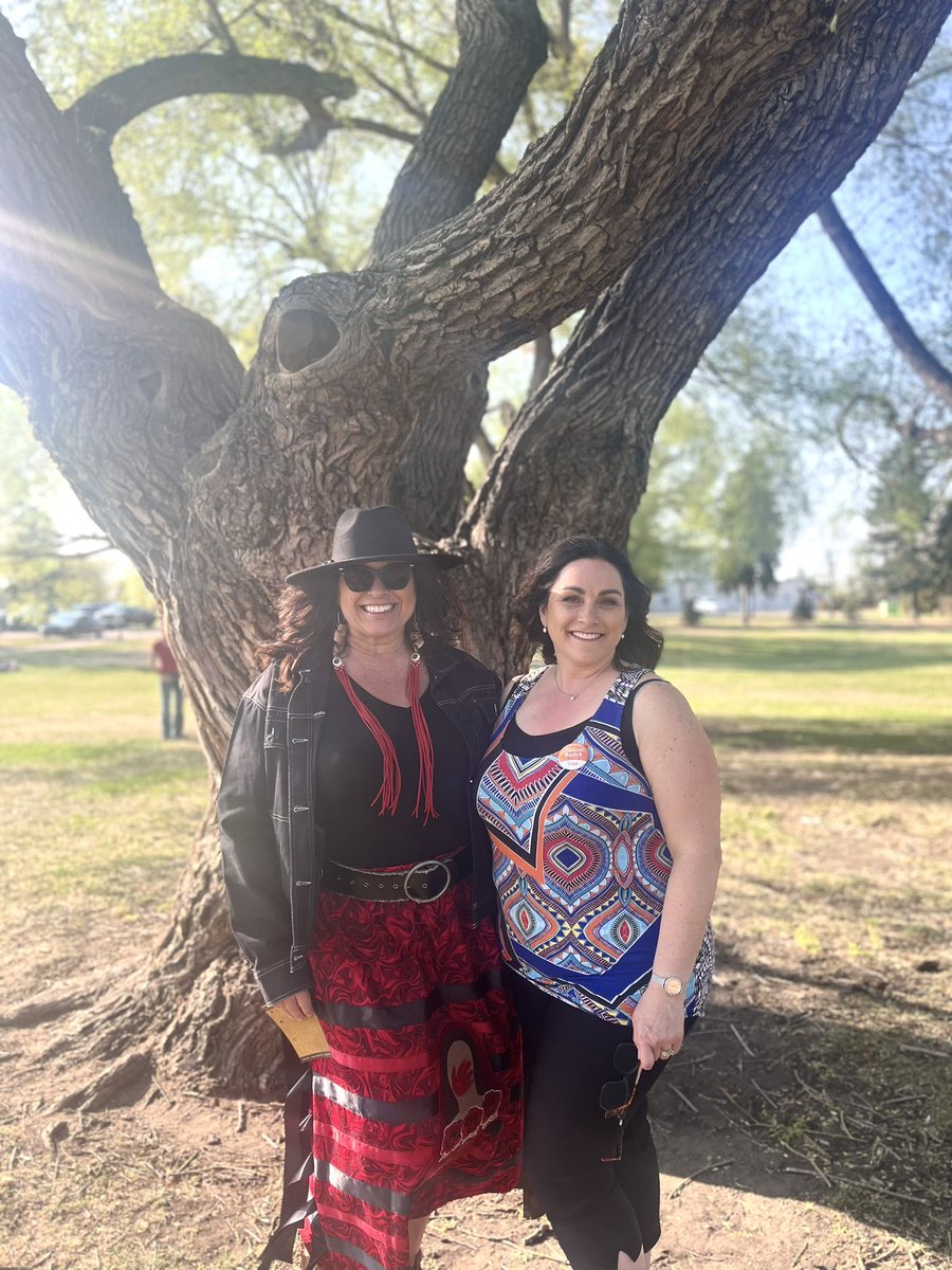 TaneenRudyk's tweet image. Today I joined the @CityFortSask, the Indigenous Society of #FortSask &amp;amp; @CAAWLS for #RedDressDay. I stand in solidarity with Indigenous communities &amp;amp; honour the missing and murdered. A better future has to centre these voices and that is my commitment as we move forward.