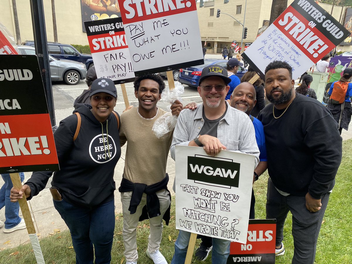 Picketing with the Arrowverse Writers and the Ted Lasso cast/writers in support of the Writer’s Guild strike. Dope to see so many familiar faces out there ✊🏾😤 give the homies the money they deserve