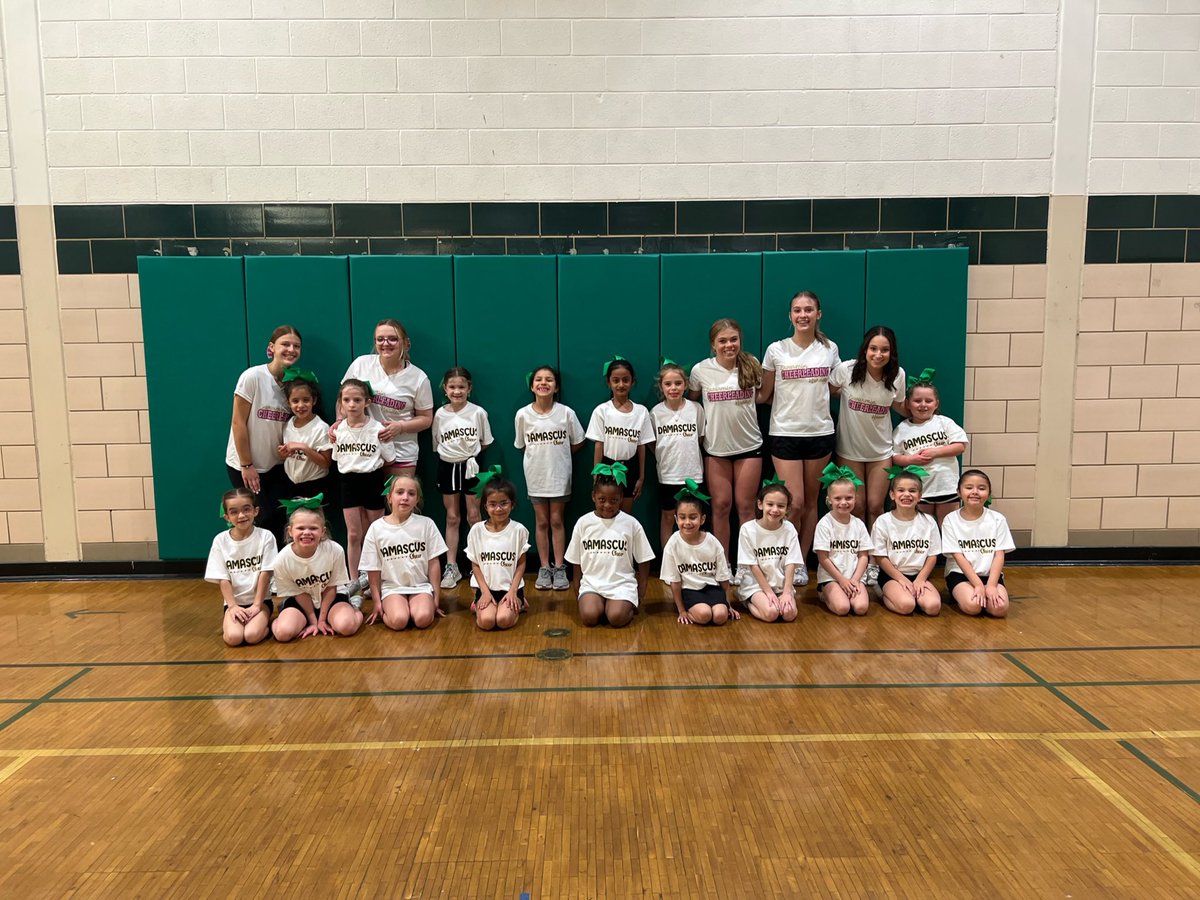 DmassCheer's tweet photo. What a great week at our Annual DHS/DSA Cheer clinic!! Had a blast working with all the Future 1st Ladies!! ๐๐๐ https://t.co/1i11TSC7aJ