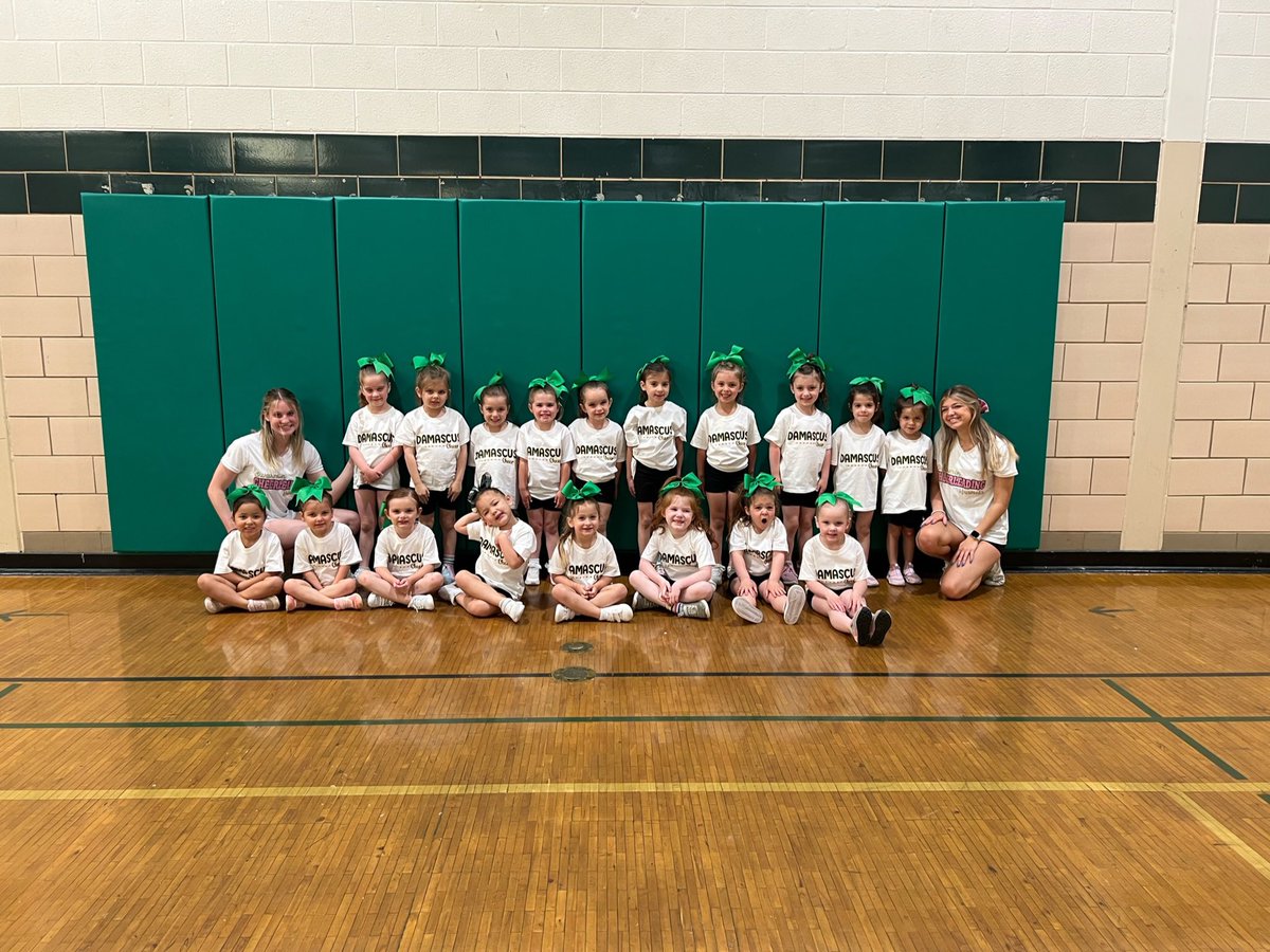 DmassCheer's tweet photo. What a great week at our Annual DHS/DSA Cheer clinic!! Had a blast working with all the Future 1st Ladies!! ๐๐๐ https://t.co/1i11TSC7aJ