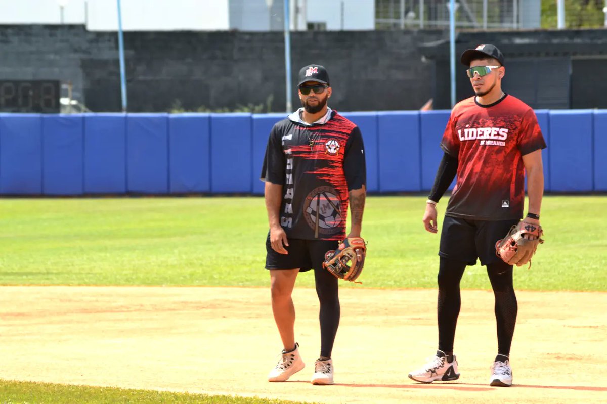 Lideres_BBC's tweet photo. Work hard 🔝⚾
#SomosLíderes #VamosTropa #LMBP https://t.co/RAGkvkEat5