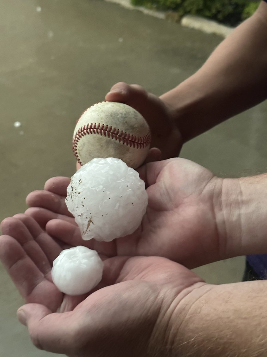 FOX Weather on Twitter "Some Texassized hail! 😮 📍 TX 📷