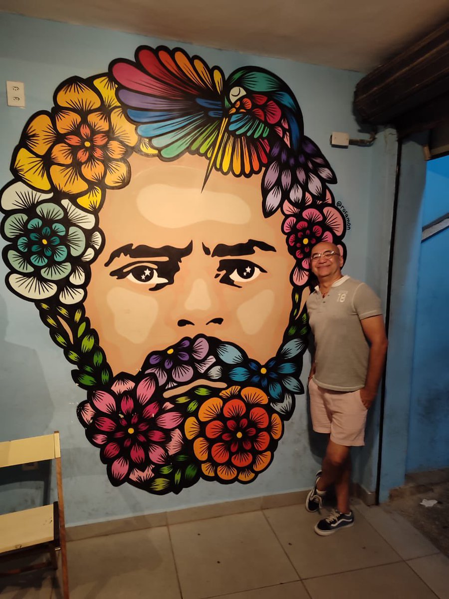 feestima's tweet photo. Que noite incrível! Hoje fui conhecer o Bar do Omar @Omardeideais que energia maravilhosa ❤️❤️❤️❤️❤️ #bardoomar https://t.co/GklgWZkj43