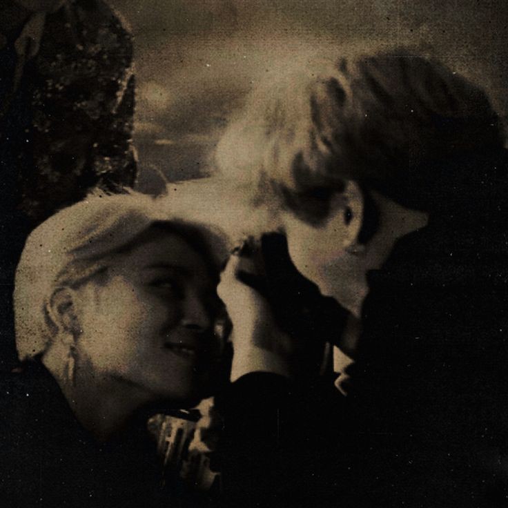 puffthecat_'s tweet photo. — 𝗦𝗜𝗦𝗜 𝗕𝗨𝗠𝗜 
yoonmin ft. taekook lokal au!

⨾ sekelompok mahasiswa/i Universitas Gajah Mada yang tengah kunjungan KKN di desa Plunyon, Kalikuning.

            ❝ Rawuh dereng saget mulih ❞

𝗆ׁ͟ɑ͟𝖽ִ͟ᧉ 𝖻۫͟ɥ  : @kunromixx_ @bihepigirl https://t.co/iC95GDRaBR