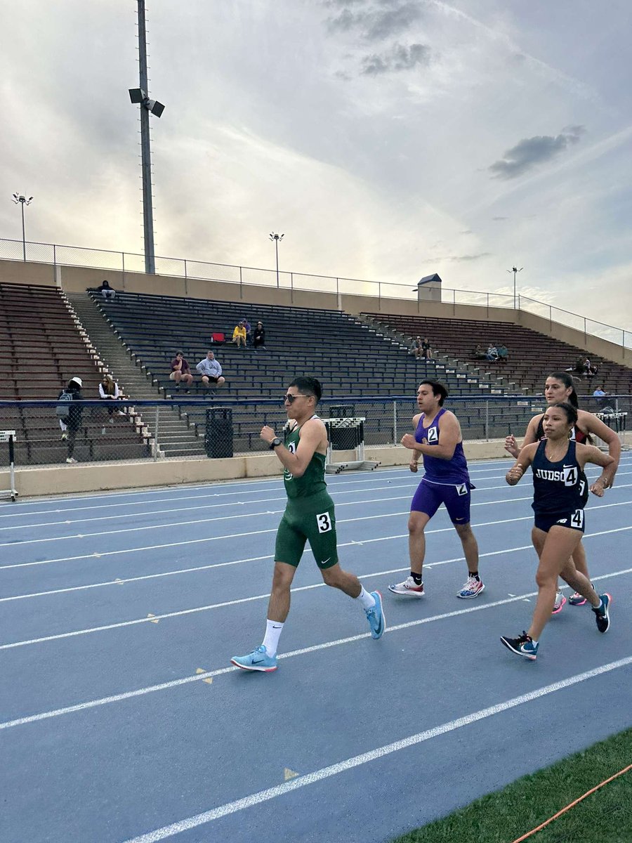 Roosevelt XC&TF tweet media