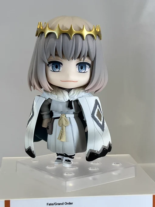 グッスマブース。 モルガン陛下とオベロン、並んでるのがまたw #FGO #マチアソビ