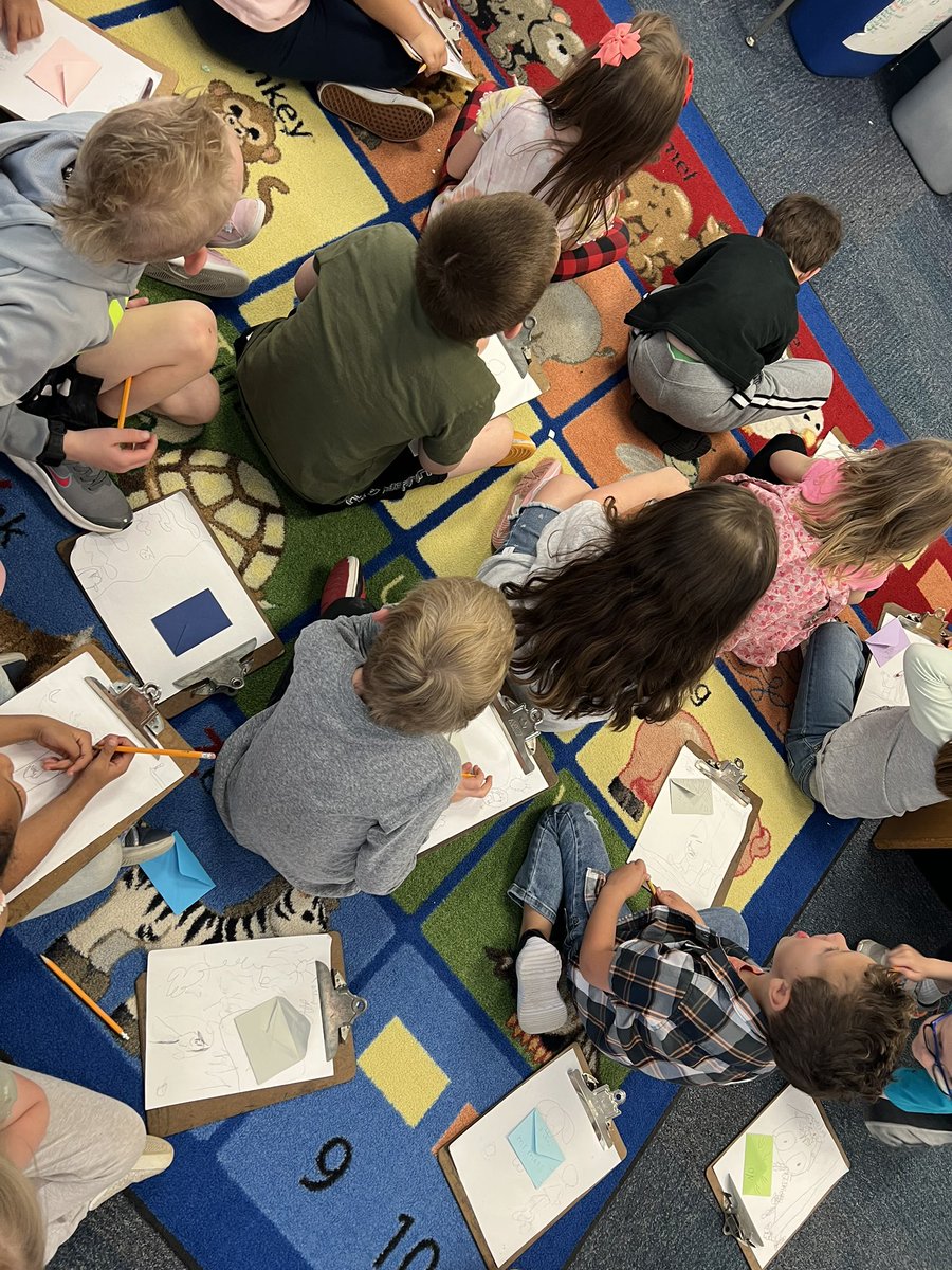 JoyHoke1's tweet photo. @NashuaES Kindergarten and 1st grade stars had a fun visit with author Jordan Morris and illustrator @PopUpCharlie Mylie this week. They shared their adorable story with us and then helped us create our own. @angiewiegers @NKCSchools #nkclibraries https://t.co/FP9dKOxujV