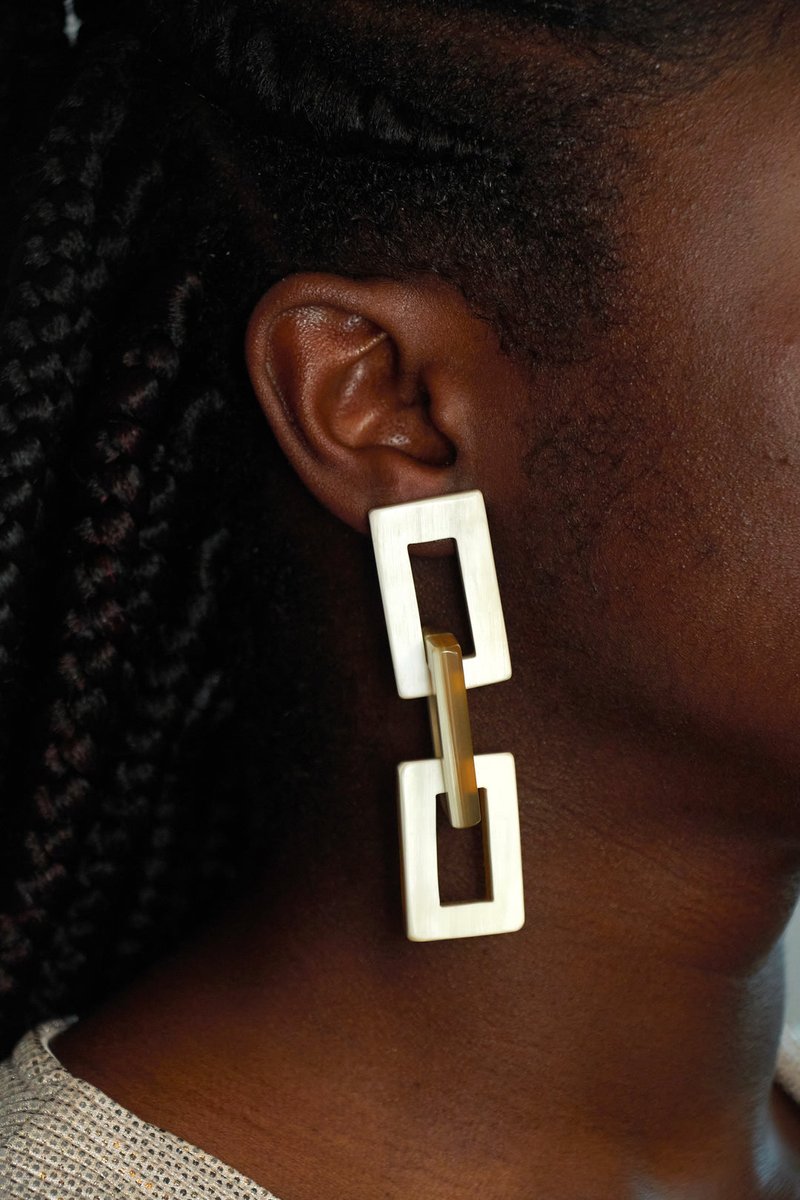 UgaEmbaWashDC's tweet image. Discover sustainable, ethical and eco-friendly products at the Uganda stall #PassportDC2023. We are proud to promote @thezenabrand cowhorn jewelry handcrafted by female entrepreneurs in Kamuli, Uganda. Driven by #innovation #income #agency #socialimpact. thezenabrand.com