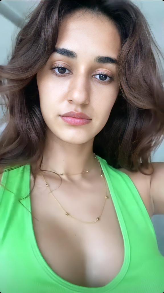 siyasherni22's tweet photo. Maana ki teri maujoodgi se
Ye zindagani mehroom hai,
Jeene ka koi dooja tareeka
Na mere dil ko maaloom hai

Happy weekend dosto

@anu_sharma191
@Cute_Payal0 @pragya0506 @priya789141 @Priyasarma089 @merose0612 https://t.co/bGZIJnhdgb