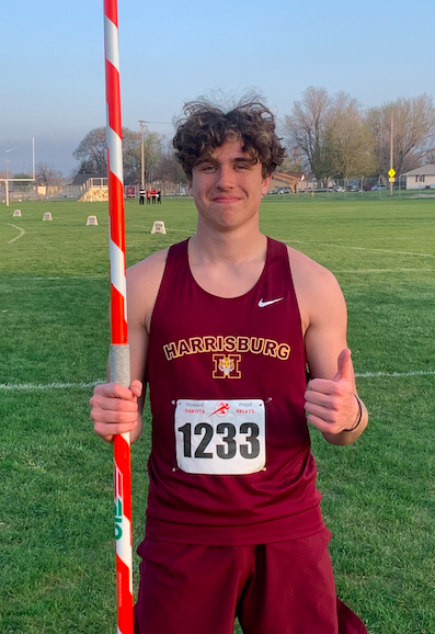 HarrTigerTrack's tweet photo. Carson WINS the Dakota Relays Javelin with a new State Record throw of 183'6"!! https://t.co/ZZFscaZHNW