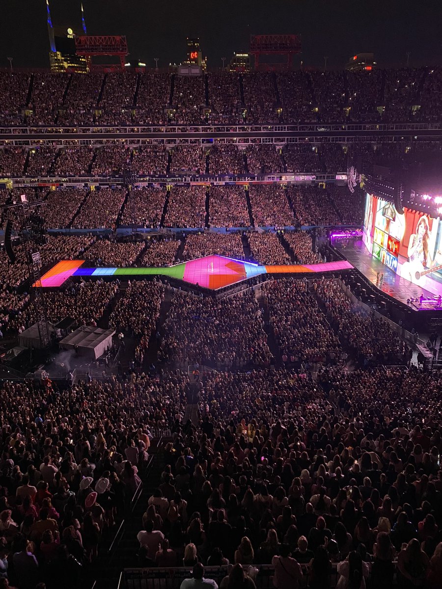 A little birdie just told us <a href="/taylorswift13/">Taylor Swift</a> broke an attendance record at <a href="/NissanStadium/">Nissan Stadium</a> on her opening night! ✨ Are you there??