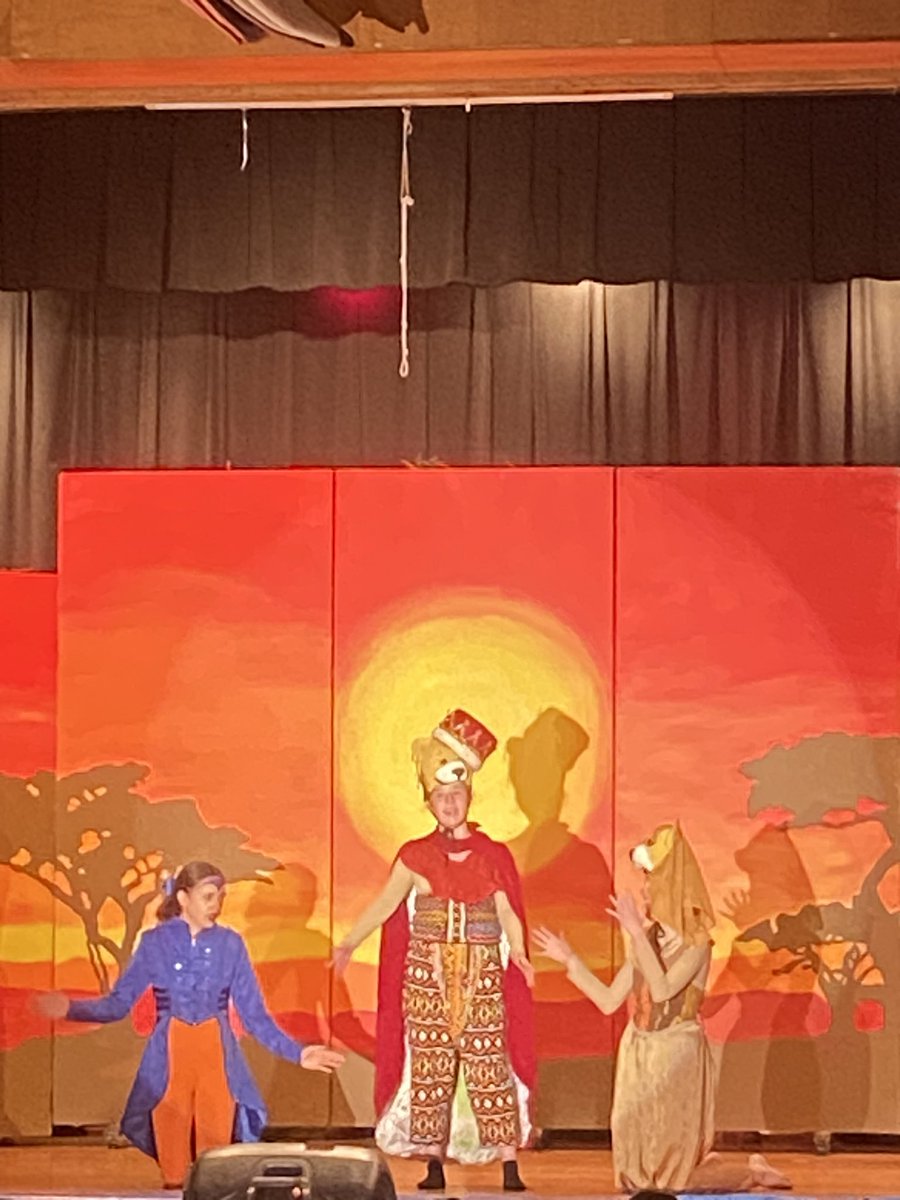 HPS_Lincoln's tweet photo. Great Show!! Congrats to the cast and crew of Lion King Jr. https://t.co/FmLdCKjBUm