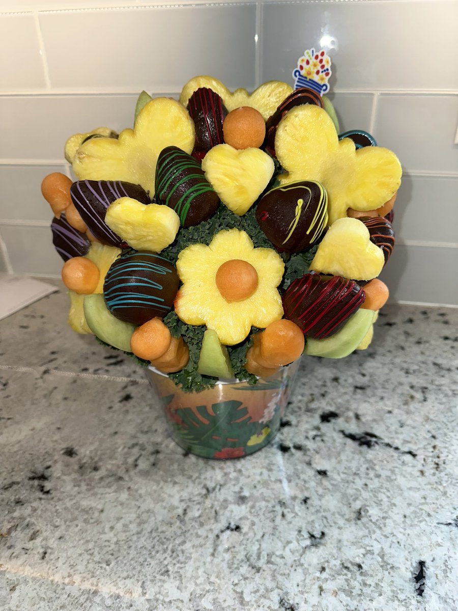 Mrs. Olson tweet media