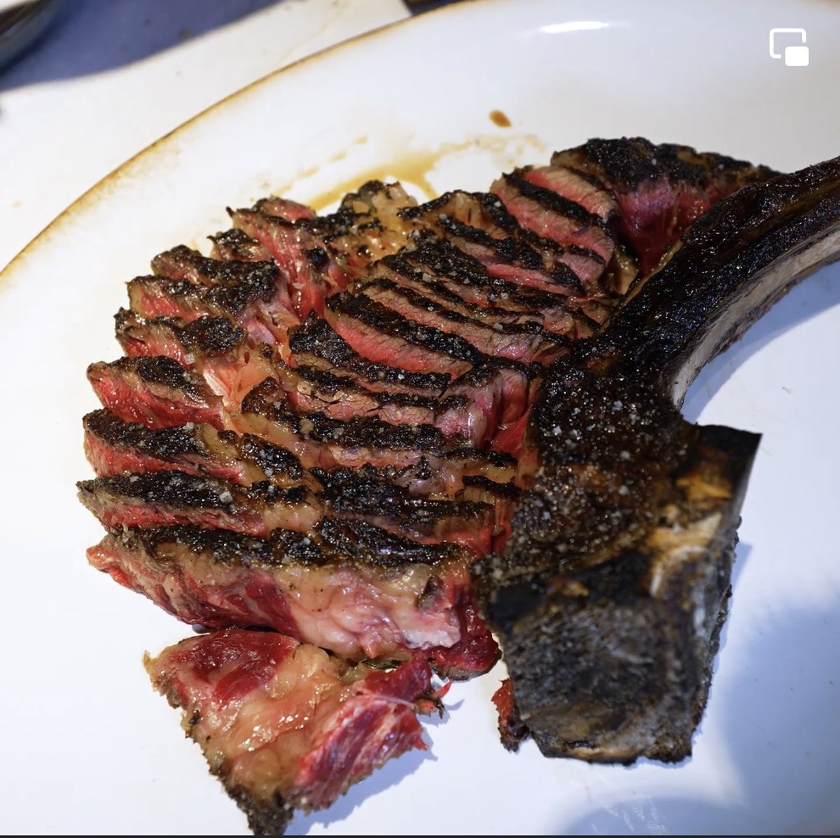 usambcuba's tweet image. The “Chuletón” Beef Ribeye at Asador Etxebarri in Axpe, Spain, considered among the best restaurants worldwide.