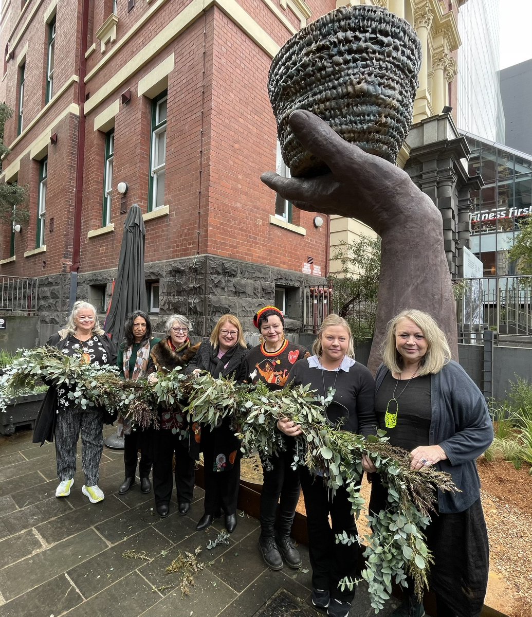 Natalie Hutchins (@nathutchins) on Twitter photo A striking 4.6m sculpture paying tribute to First Nations women’s creativity and ingenuity has been officially unveiled outside the Queen Victoria Women’s Centre in Lonsdale Street. <a href="/HerPlaceMuseum/">Her Place Museum</a> <a href="/QVWCmelb/">QVWC</a> A striking 4.6m sculpture paying tribute to First Nations women’s creativity and ingenuity has been officially unveiled outside the Queen Victoria Women’s Centre in Lonsdale Street. <a href="/HerPlaceMuseum/">Her Place Museum</a> <a href="/QVWCmelb/">QVWC</a>