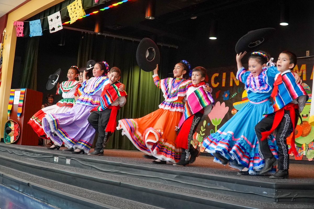 BryanISD's tweet photo. We hope everyone had a fun #CincoDeMayo! Take a look at how some of our #BryanISD schools celebrated the day! We had music from #LosVikingos at @Bonham_BISD, a parade at #JonesElementary, and a celebration at #NealElementary! We love how our schools &amp; students celebrate! 🇺🇸🇲🇽 https://t.co/9r4FvVwNIu