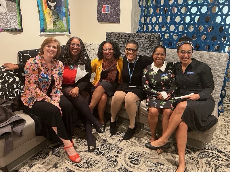 MJMLAWDETROIT's tweet photo. #LeadershipMatters #PoweredByMountHolyoke https://t.co/Bsfn9htZie