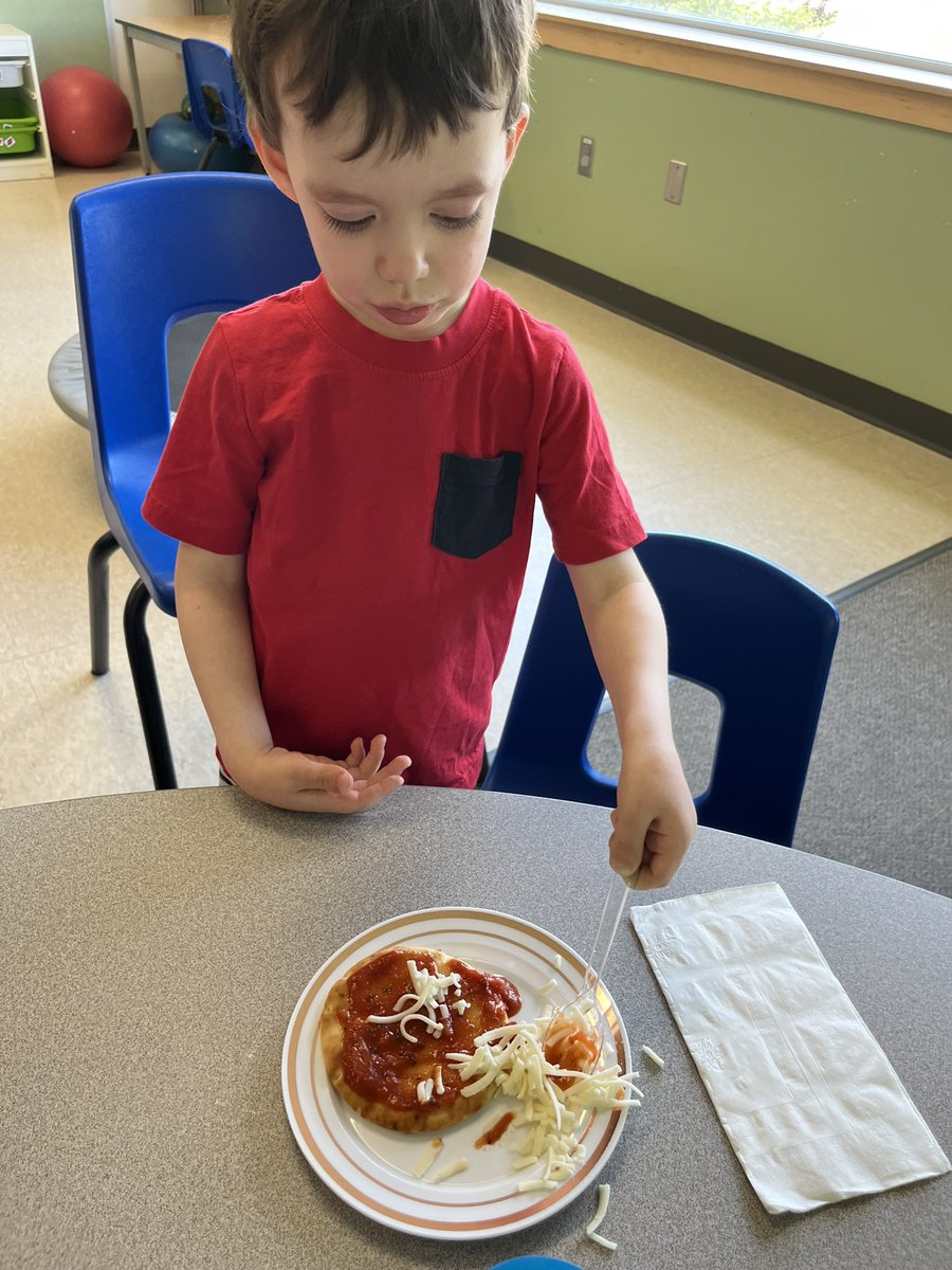 Victoria Belanger tweet media