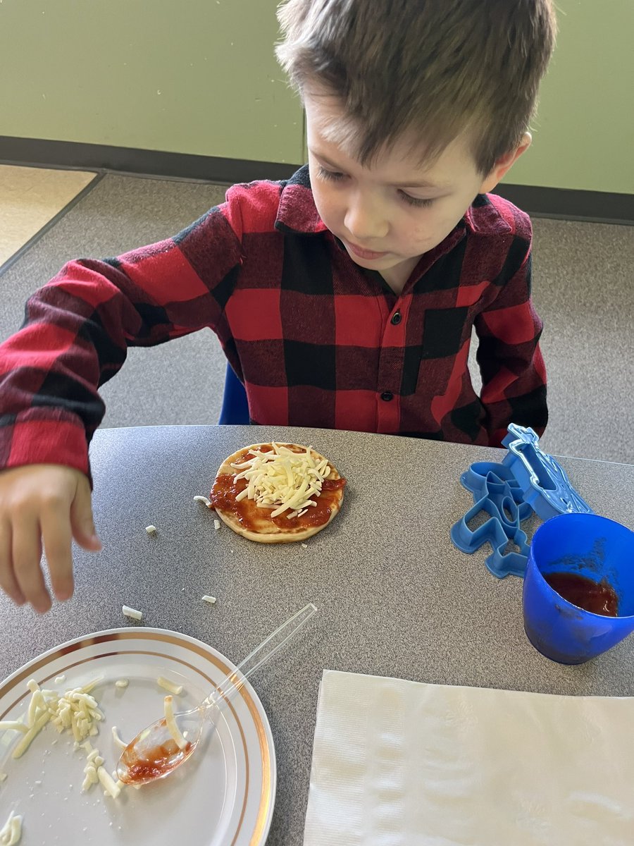 Victoria Belanger tweet media