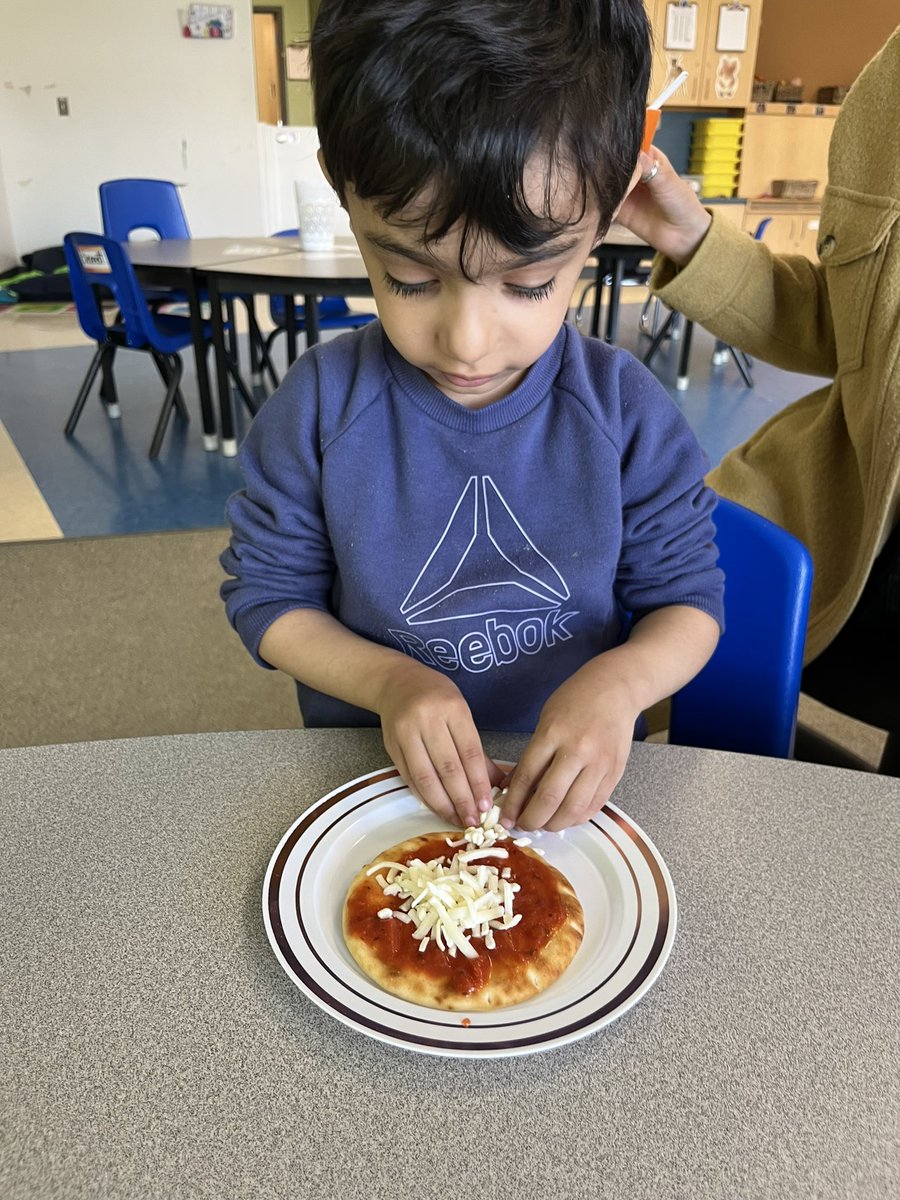 Victoria Belanger tweet media