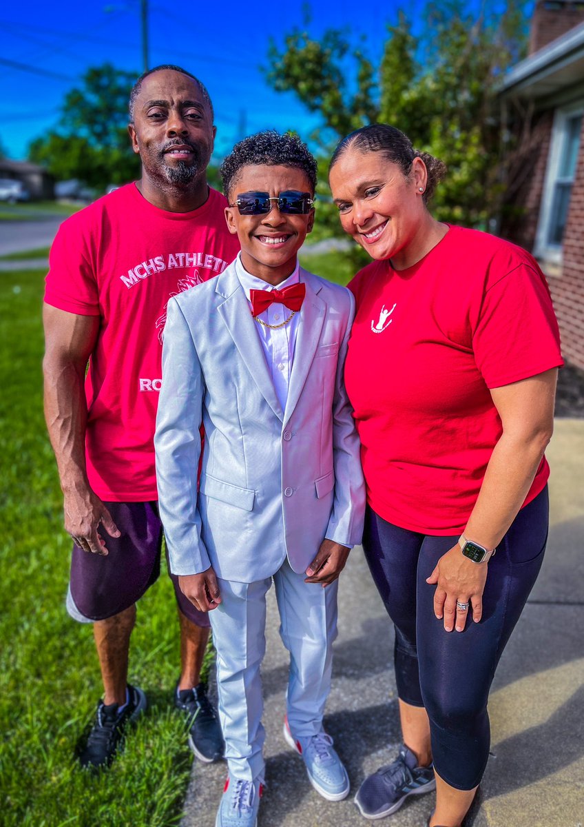 MaritaKinley's tweet photo. Ooo weeee!!! He’s cleaner than the board of health!  @GavynKinley23  #SpringFling23 🕺 💃 https://t.co/eir7g0Muq9