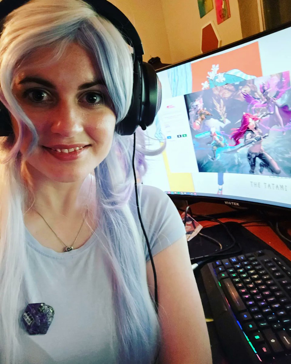 marigaudetdolls's tweet image. STREAMING ON WEDNESDAYS, AND STARTING FRIDAYS SOON. 

#twitch #poststream #instadaily #stars #selfie #selflove #anime #jfashion #lolita #lifestyle #kawaii #kpop #CincoDeMayo #GuardianesDeLaGalaxia3
#MayThe4thBeWithYou #Eurovision #fashion #goodvibes #girlgamer #photography