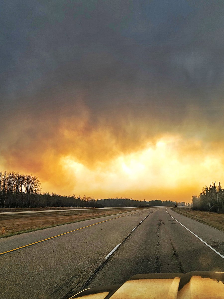 May 5th #wildfires #Edson This was the sun trying to poke through the smoke this am