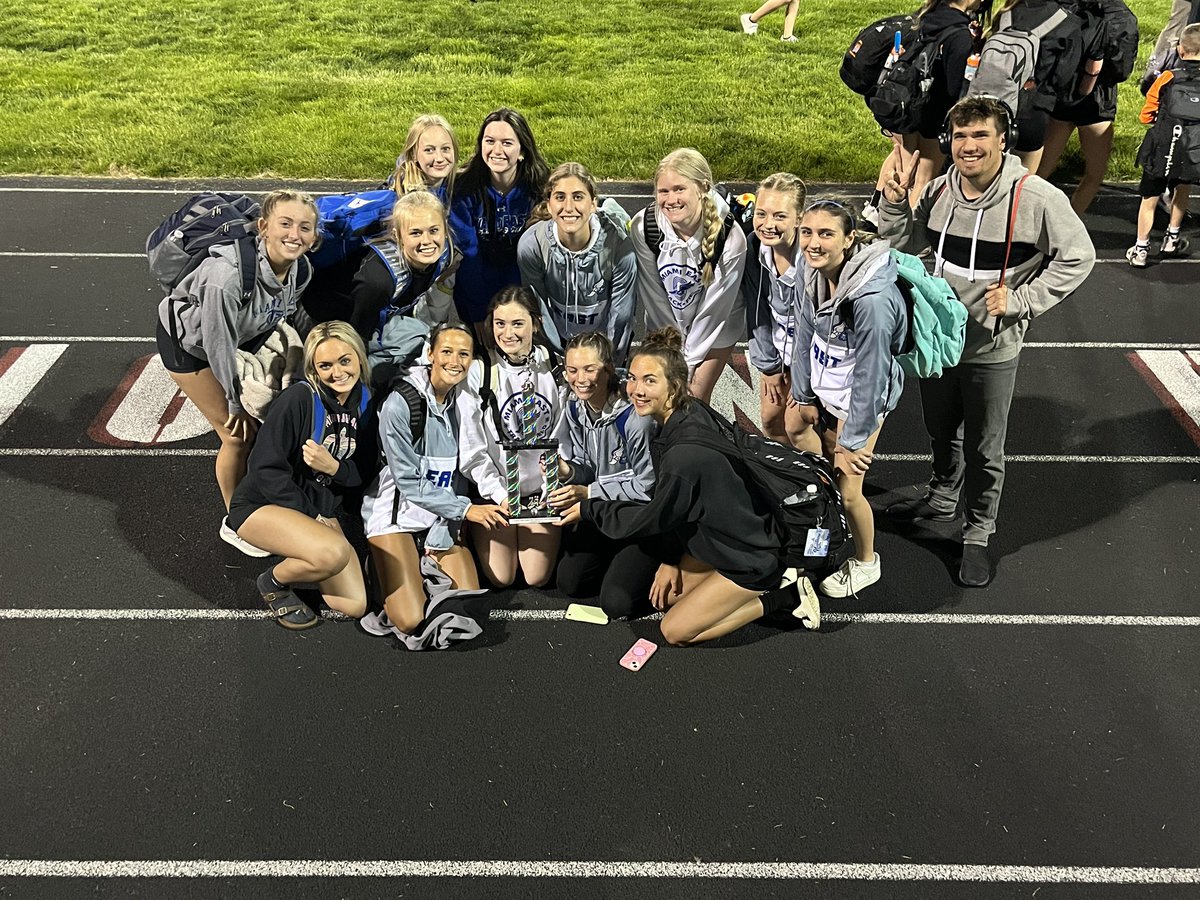 METrackField's tweet photo. Ladies capture the @CBuccsHSTrack Invitational 🏆Championship 🏆 @MiamiEastHS https://t.co/JgamWGnnsF