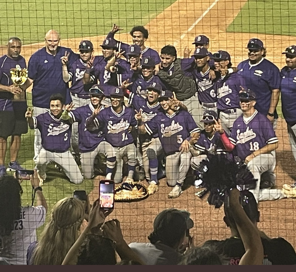 BobbyBehnsch's tweet photo. Back to back Bi-District Champions for the first time in school history! https://t.co/HLonXxdBau
