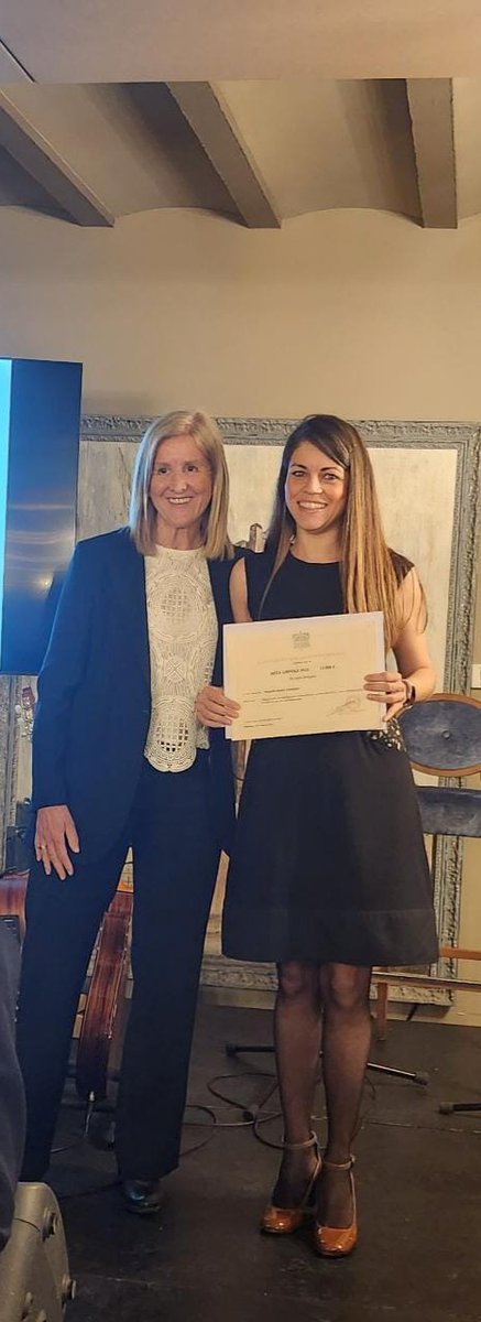 Extremely happy por la beca concedida por la FUCAP <a href="/grifols/">¿?</a>  por muchas razones, sobretodo por la oportunidad para mi pequeño equipo de comenzar algo nuevo!!! Gracias a <a href="/xrestoy/">Xavier Alsina Restoy</a> y <a href="/klgorodtorres/">Rodrigo Torres Castro</a> por ayudar a construirla. <a href="/hospitalclinic/">Hospital Clínic</a>