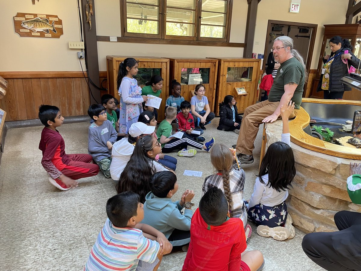 MsAkers3's tweet photo. Yesterday was filled with an INTESE amount of learning, laughter, and love. I am exhausted, but wouldn’t have it any other way! ❤️ I am going to miss these sweet students more than they know when they go off to 4TH GRADE in 4 weeks! #multicultural #fieldtrip #nature #thirdgrade https://t.co/HFKlSbfnNR