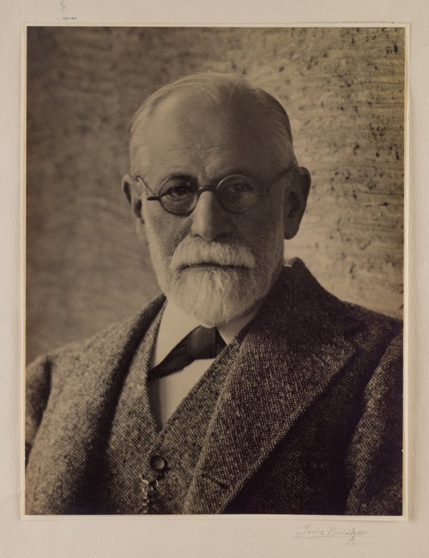 botdefreud's tweet photo. Feliz cumpleaños Sigmund Freud. Nacido el 6 de mayo de 1856, hoy cumpliría 167 años. https://t.co/m01jROttl9