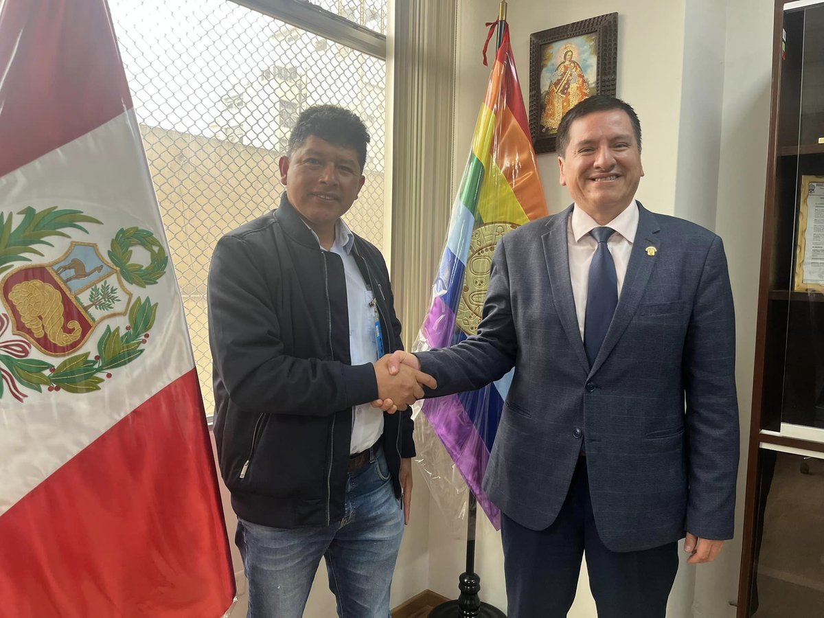 LuisAragonpe's tweet photo. “Atendimos a las autoridades del #Cusco, esta vez nos reunimos con los alcaldes de los distritos de #Limatambo, Enrique Quispe; Alto Pichigua, Ramiro Valer y #Lamay, Glicerio Delgado. Con quienes trabajamos directamente y coadyuvamos a atender sus demandas". NOSOTROS SI CUMPLIMOS https://t.co/7esBwcO4ip