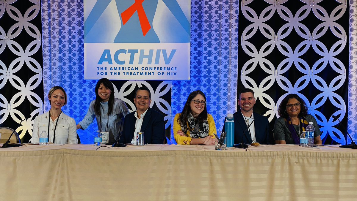 @MamtaKJain @AsaRadix @Brad_Smith888 Dr. April Thames, and Dr. Rachel Ammirati telling ‘em how it’s done! Super engaging and high yield discussions on comorbidities and complications in PWH at @ACTHIV1 #ACTHIV2023 #multidisciplinarycarewins #HIVcare #stopHIV