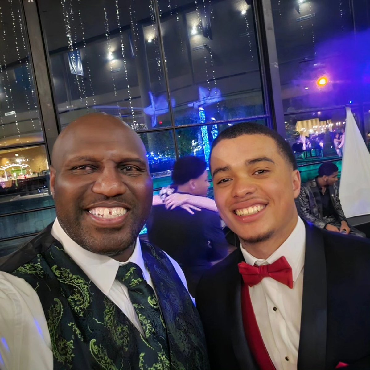 shenderson574's tweet photo. @SBRileyhigh 2023 Prom
#SafeProm #GoWildcats https://t.co/IY5NzPND7I